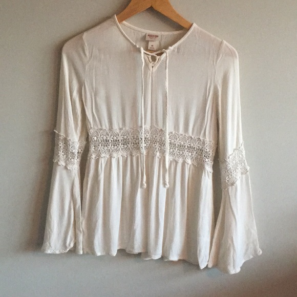 Mossimo Supply Co. Tops - 🎉MOSSIMO - boho top🎉